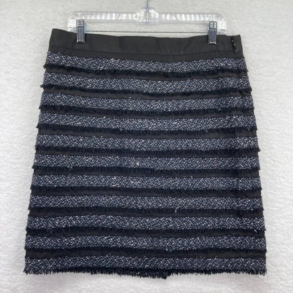 The Limited Collection Womens Skirt Sz 10 Black Gray Striped Tweed‎ Fringe Lined